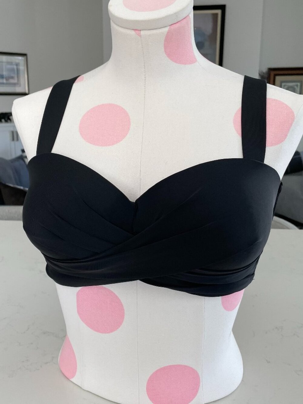 Knix Swim Bikini Top Sweetheart Neck Adj Hook & Eye Back Close Classic Blk Sz L